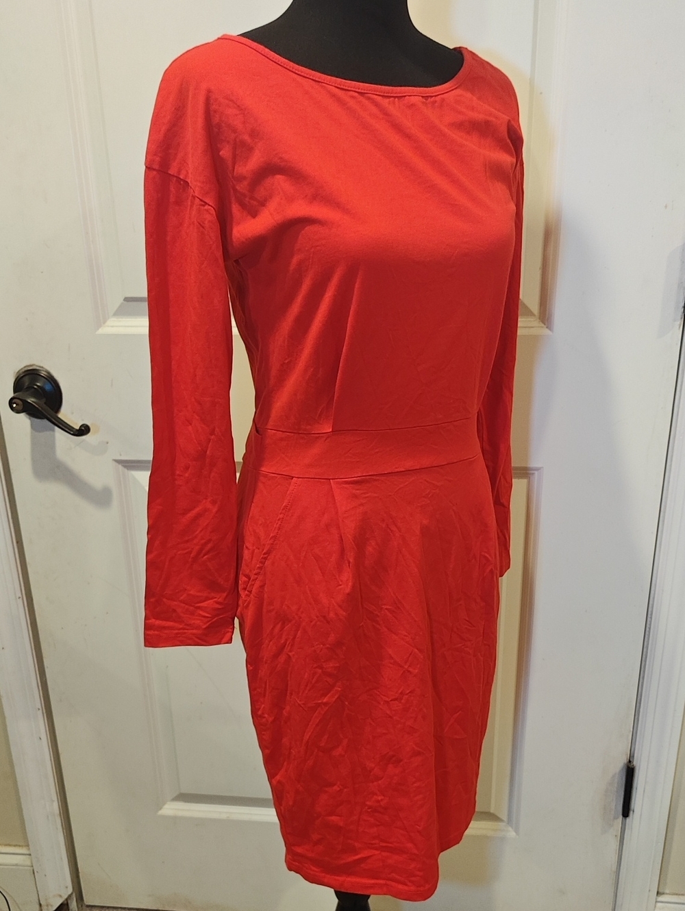 Classic Red Long-Sleeve Sheath Dress